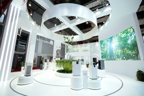 进博会老友IAM 引领全屋主动净化新风尚，守护家庭健康